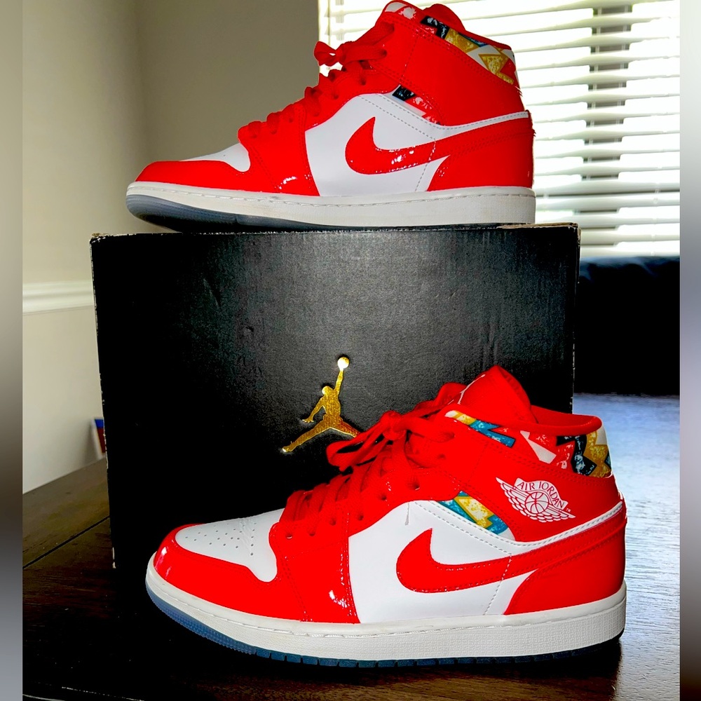 Air Jordan 1 Mid SE